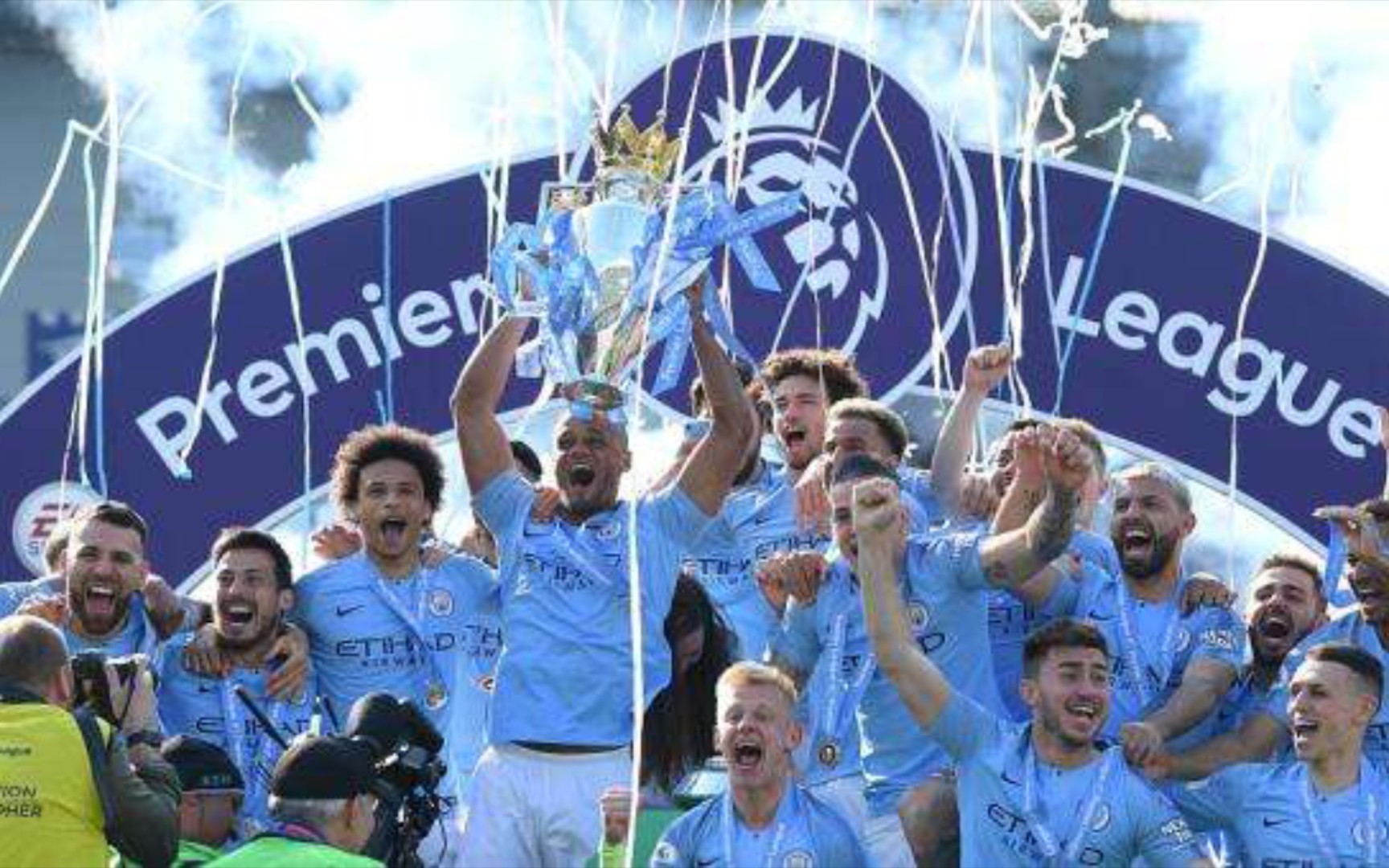 角逐为观众 角逐为观众